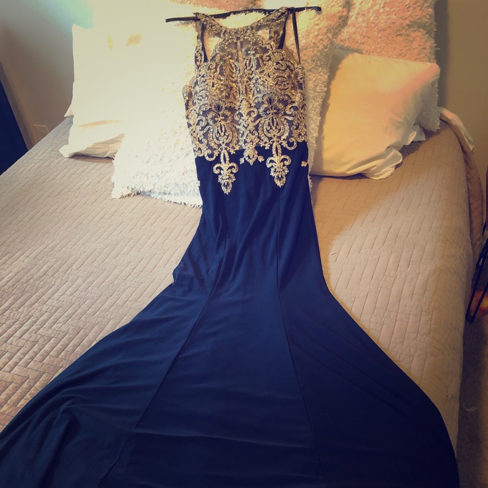 Dress!